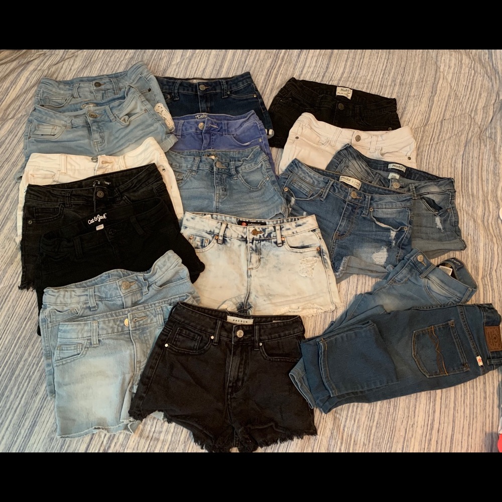 Girls size 10, few 7/8. PacSun, Justice, Mudd, Etc